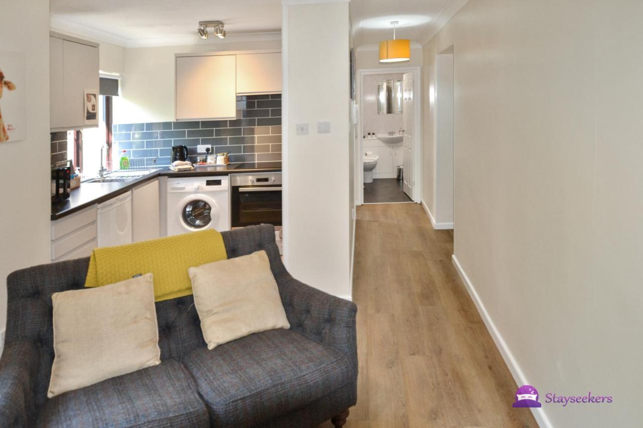 Station 1 Bed - Stayseekers * Salisbury